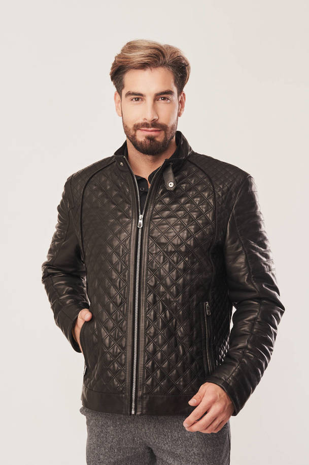 Men's quilted leather jacket with zipper and stand-up collar