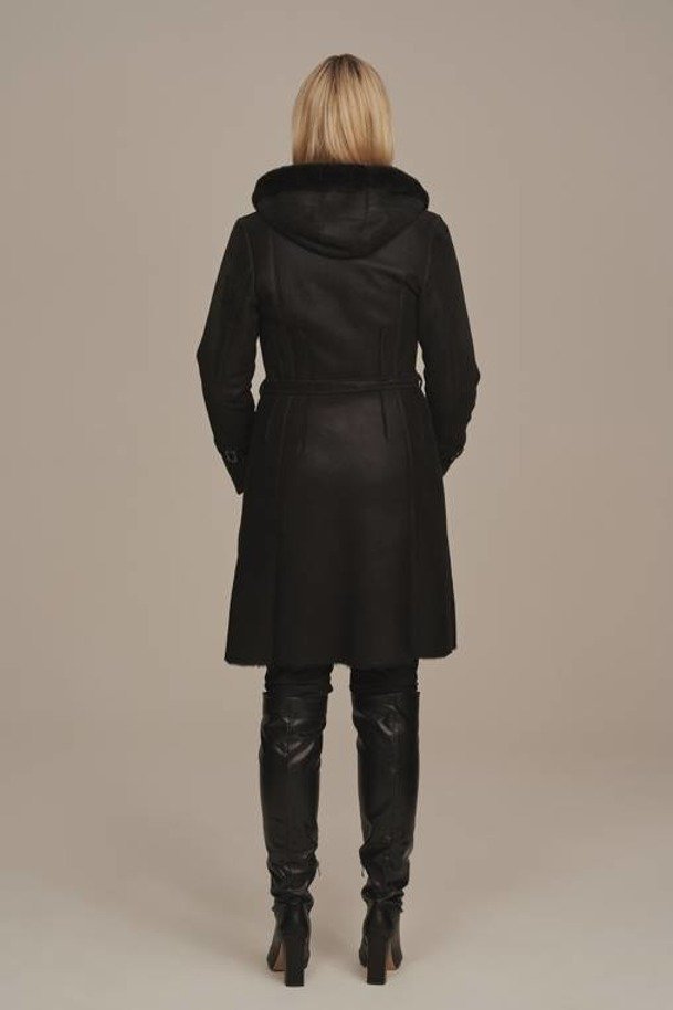 Płaszcz damski z kapturem zimowy - Kożuch damski długi czarny